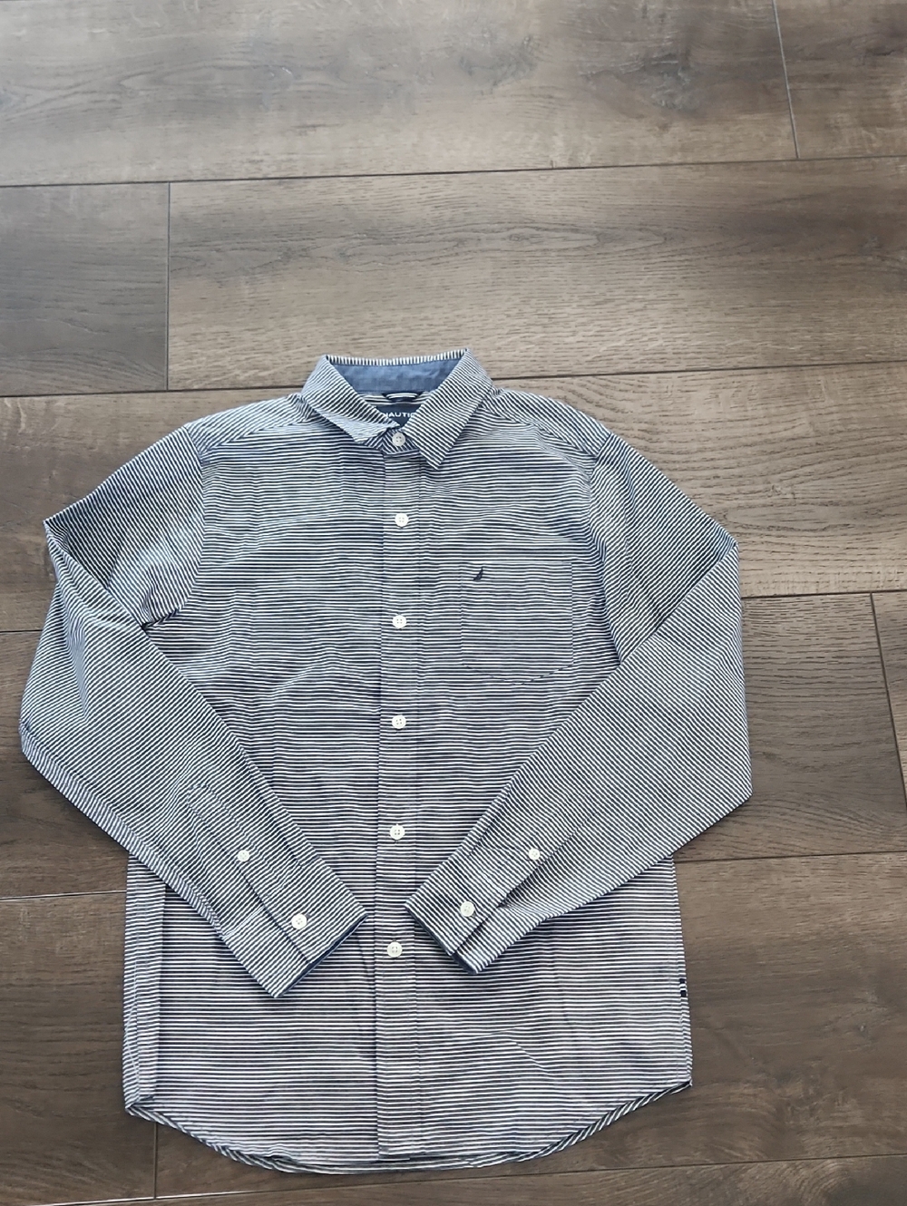 Nautica Blue & White Narrow-Stripe Button-Down Shirt